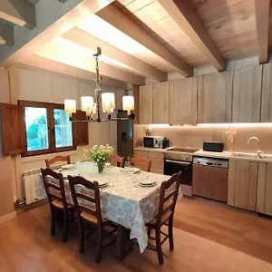 Turisme Rural Ca L'axai Casa 2 Сasa de vacaciones Pi